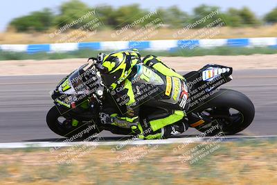 media/Apr-30-2023-CRA (Sun) [[020fcf5d43]]/Race 11-600 Expert Superbike/